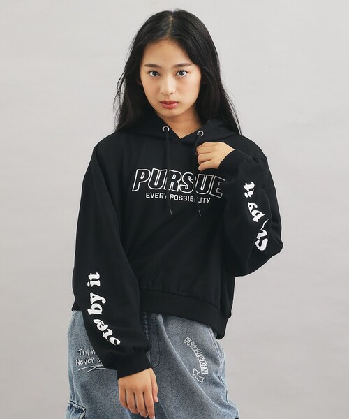 セール】袖ロゴプリント短丈パーカー（パーカー）｜PINK-latte