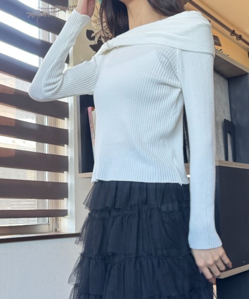 tolene(トレネ)の「リブニットワイドネックデザインロングスリーブトップス(ニット/セーター・レディース・ブラック/キャメル/ホワイト・FREE)」の17枚目の写真