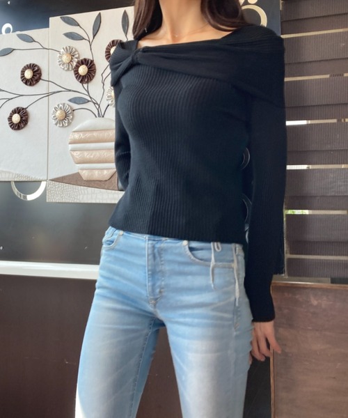 tolene(トレネ)の「リブニットワイドネックデザインロングスリーブトップス(ニット/セーター・レディース・ブラック/キャメル/ホワイト・FREE)」の21枚目の写真