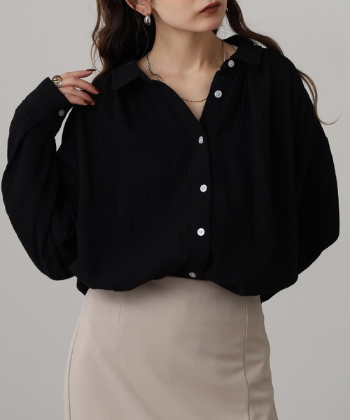 OMNES(オムネス)の「ダブルガーゼ丸襟長袖シャツ(シャツ/ブラウス・レディース・モカ/ブルー系その他/パープル/ネイビー系/ブラック・FREE)」の2枚目の写真