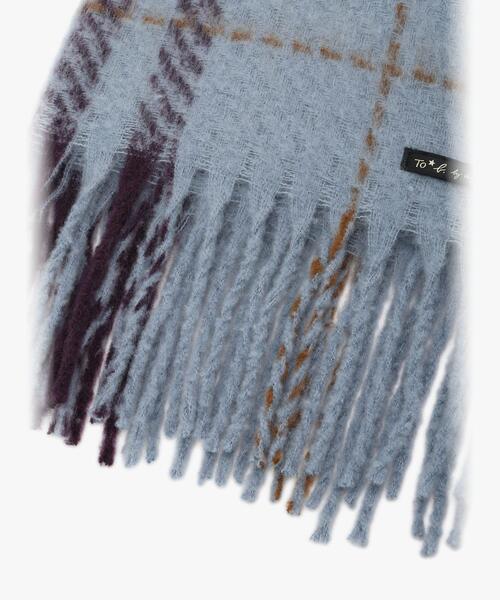 To b. by agnes b.(トゥービーバイアニエスベー)の「WEB限定 チェック マフラー(マフラー・レディース・ストライプ・FREE)」の2枚目の写真