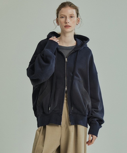 PUBLIC TOKYO（パブリックトウキョウ）の「【完売間近】極 オーバーサイズバルーンフーディ（パーカー・レディース・ネイビー・FREE）」の5枚目の写真