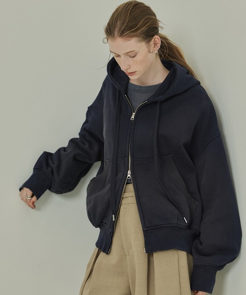 PUBLIC TOKYO（パブリックトウキョウ）の「【完売間近】極 オーバーサイズバルーンフーディ（パーカー・レディース・ネイビー・FREE）」の7枚目の写真