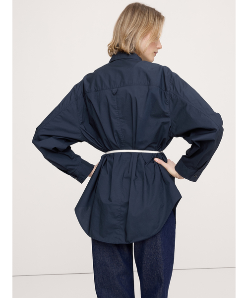 Banana Republic(バナナリパブリック)の「コットン ポプリン ドローストリング ウエスト チュニック(シャツ/ブラウス・レディース・ホワイト/ネイビー・M/S/XS/L)」の5枚目の写真