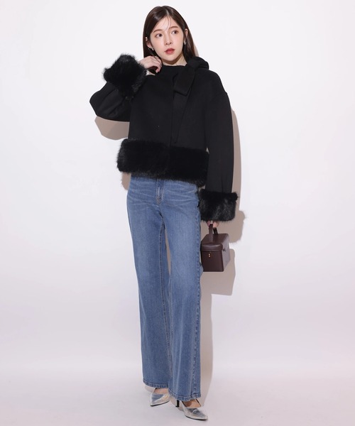 Rirandture（リランドチュール）の「リボンネックファーリバーコート（ダウンジャケット/コート・レディース・ベージュ系その他/ブラック・1/2）」の11枚目の写真