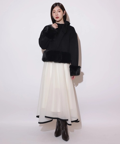 Rirandture（リランドチュール）の「リボンネックファーリバーコート（ダウンジャケット/コート・レディース・ベージュ系その他/ブラック・1/2）」の15枚目の写真