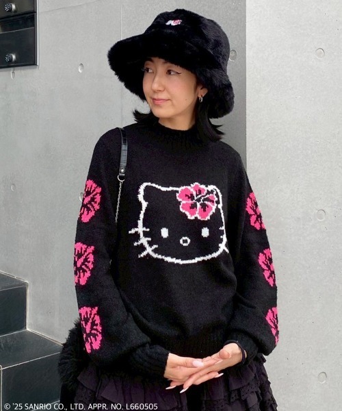 Candy Stripper（キャンディストリッパー）の「【HELLO KITTY】HIBISCUS KNIT プルオーバー（ニット/セーター・レディース・ブラック/アイボリー/レッド/ピンク・FREE）」の2枚目の写真