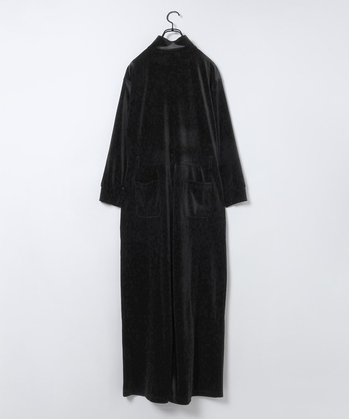 JEANASIS（ジーナシス）の「【Les Fleurs】ベロアジャンプスーツ/616799（つなぎ/オールインワン・レディース・ブラック/ブラウン・FREE）」の3枚目の写真