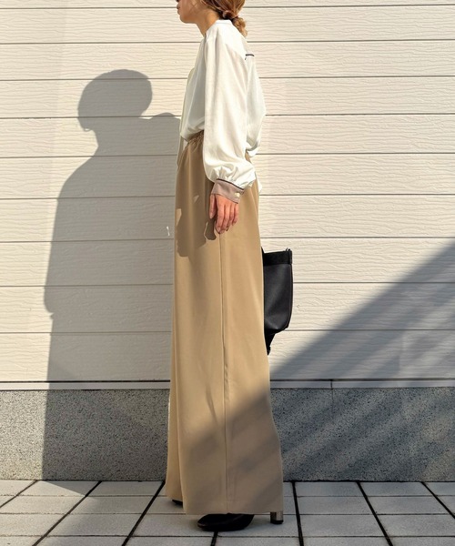 Q（キュー）の「ウエストギャザーワイドパンツ（その他パンツ・レディース・ブラック/ベージュ/アイボリー・MEDIUM）」の5枚目の写真