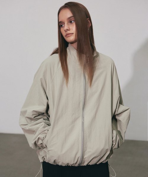 NICK&NICOLE(ニックアンドニコール)の「NICOLE STRING WINDBREAKER_BEIGE(ナイロンジャケット・レディース・その他・FREE)」の1枚目の写真