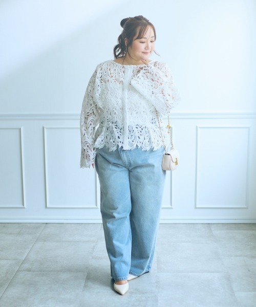 SMILE LAND（スマイルランド）の「＜大きいサイズ＞【らめちゃんコラボ】3way リーフモチーフトップス JERRYSELECT（シャツ/ブラウス・レディース・ホワイト/ブラック・L/LL/3L/4L/5L）」の6枚目の写真