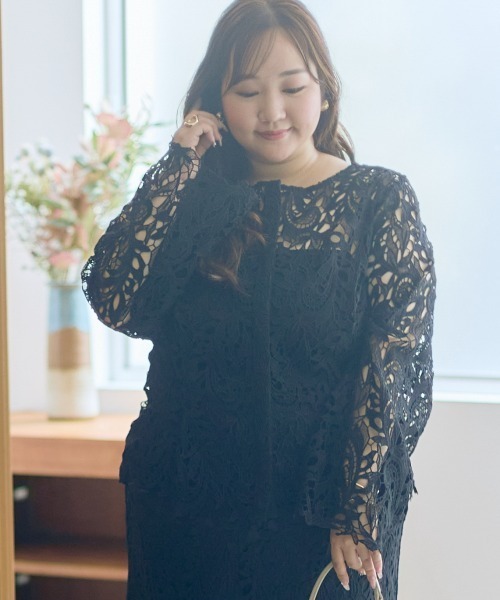 SMILE LAND（スマイルランド）の「＜大きいサイズ＞【らめちゃんコラボ】3way リーフモチーフトップス JERRYSELECT（シャツ/ブラウス・レディース・ホワイト/ブラック・L/LL/3L/4L/5L）」の10枚目の写真