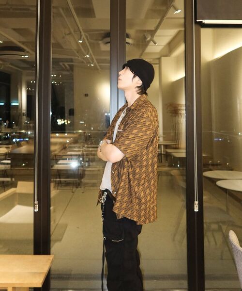 RSSC(アールエスエスシー)の「RIVET GEOMERTIC HALF SHIRT - BEIGE(シャツ/ブラウス・レディース・その他・1/2)」の17枚目の写真
