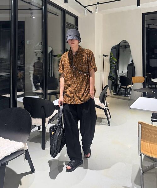 RSSC(アールエスエスシー)の「RIVET GEOMERTIC HALF SHIRT - BEIGE(シャツ/ブラウス・レディース・その他・1/2)」の18枚目の写真