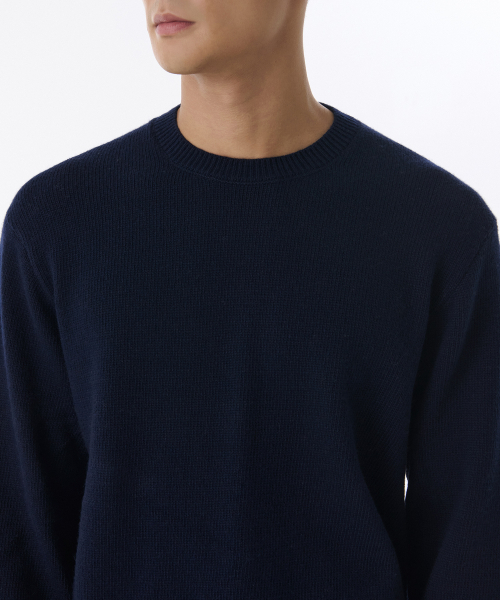 MUSINSA STANDARD（ムシンサスタンダード）の「エッセンシャルクルーネックニット [ネイビー]（ニット/セーター・メンズ・その他・SMALL/MEDIUM/LARGE/X-LARGE/XX-LARGE）」の3枚目の写真