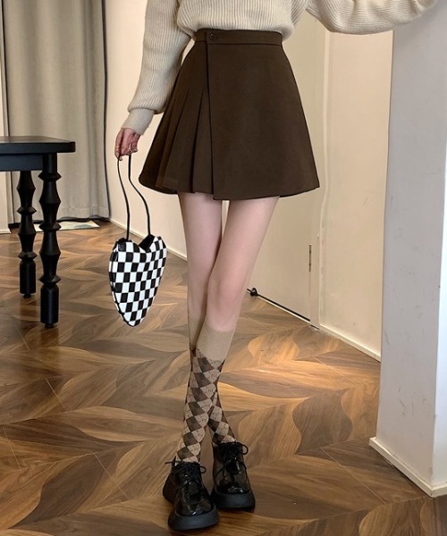 yuue' ( wear )（ユーイ）の「ラップデザインプリーツミニスカート インナーパンツ付き（スカート・レディース・ブラウン/ブラック・S/M/L）」の17枚目の写真
