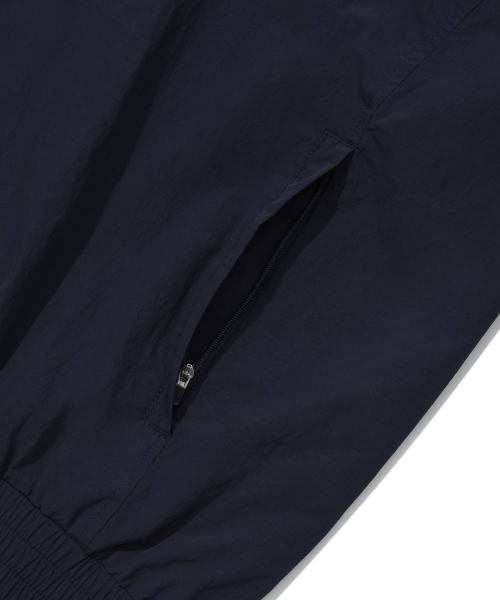 COVERNAT(カバーナット)の「レトロトラックジャケットネイビー(ナイロンジャケット・レディース・その他・LARGE/MEDIUM/SMALL/X-LARGE)」の7枚目の写真
