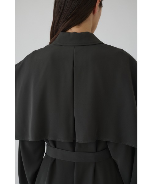 RIM.ARK(リムアーク)の「Trench OP トレンチワンピース(ワンピース・レディース・ブラック/ダークグリーン・36/38)」の5枚目の写真