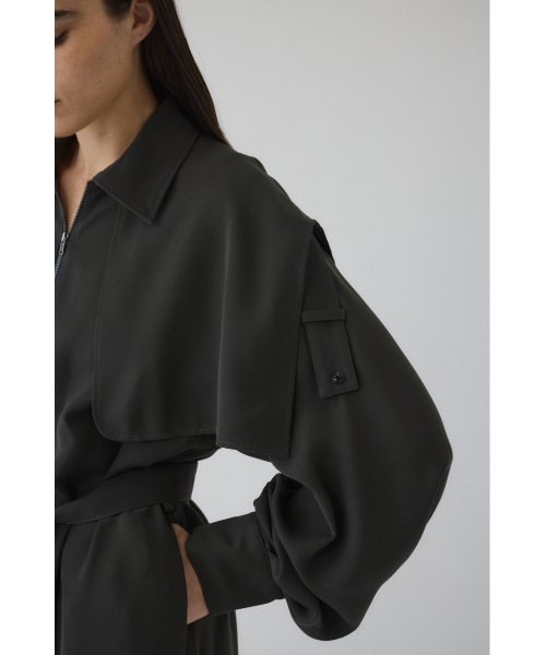 RIM.ARK(リムアーク)の「Trench OP トレンチワンピース(ワンピース・レディース・ブラック/ダークグリーン・36/38)」の15枚目の写真