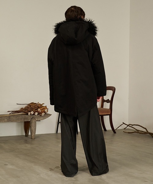 CREO STORE(クレオストア)の「Padded N-3B Jacket/パデットエヌスリービージャケット(ミリタリージャケット・メンズ・ブラック/オリーブ・MEDIUM/LARGE)」の6枚目の写真