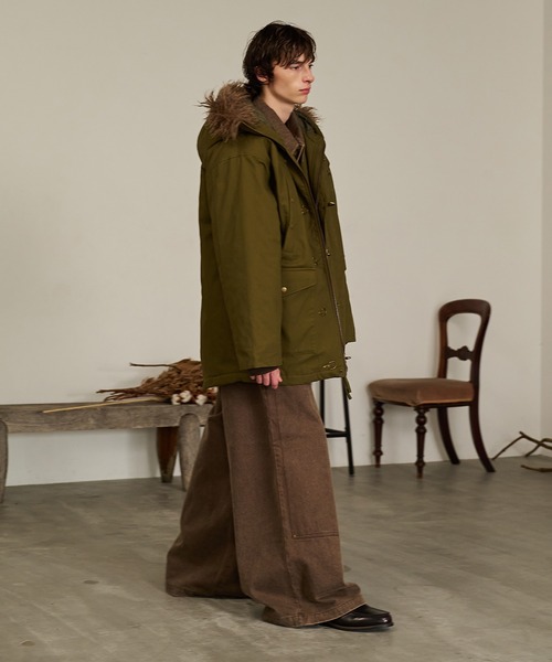 CREO STORE(クレオストア)の「Padded N-3B Jacket/パデットエヌスリービージャケット(ミリタリージャケット・メンズ・ブラック/オリーブ・MEDIUM/LARGE)」の9枚目の写真