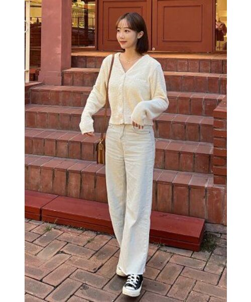 VERSE ONE(バースワン)の「EMBROIDERED LOGO CARDIGAN IVORY(NEW)(カーディガン/ボレロ・レディース・その他・SMALL/MEDIUM)」の17枚目の写真