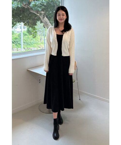 VERSE ONE(バースワン)の「EMBROIDERED LOGO CARDIGAN IVORY(NEW)(カーディガン/ボレロ・レディース・その他・SMALL/MEDIUM)」の19枚目の写真