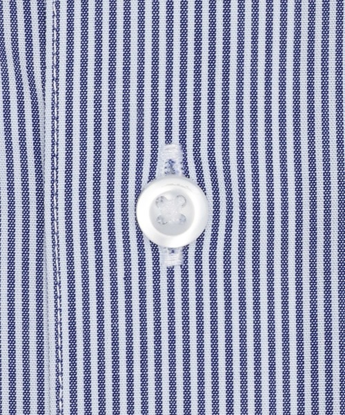 TOKYO SHIRTS(トウキョウシャツ)の「形態安定ノンアイロン ボタンダウン 長袖ビジネスワイシャツ(ビジネスシャツ・メンズ・ブルー・首回り42cm-裄丈82cm/首回り42cm-裄丈86cm/首回り43cm-裄丈82cm/首回り43cm-裄丈86cm/首回り41cm-裄丈86cm/首回り41cm-裄丈82cm/首回り39cm-裄丈84cm/首回り39cm-裄丈80cm/首回り37cm-裄丈84cm/首回り37cm-裄丈80cm)」の4枚目の写真