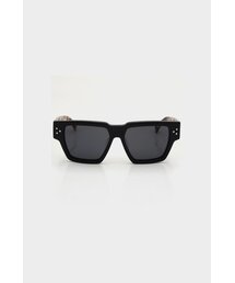AM EYEWEAR（エーエムアイウェア）の「リトルティ ブラック トールトイズ（サングラス）」