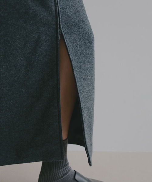 ETRE TOKYO（エトレトウキョウ）の「ダブルジップIラインロングスカート（スカート・レディース・ワイン/グレー・S/M）」の14枚目の写真