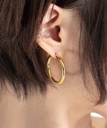 TOM WOOD | 【TOMWOOD】Classic Hoop Large　 クラシックフープ ラージ ゴールドピアス ユニセックス(ピアス（両耳用）)