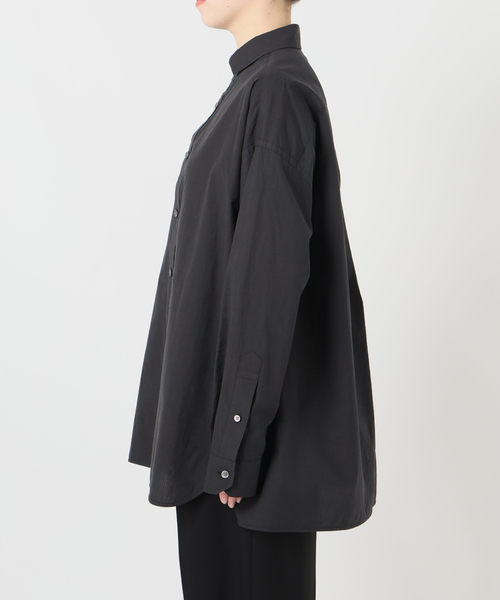 VERMEIL par iena（ヴェルメイユパーイエナ）の「TICCA ティッカ 別注スクエアビッグシャツ uni 0261401012（シャツ/ブラウス・レディース・A/ブラウン・FREE）」の22枚目の写真