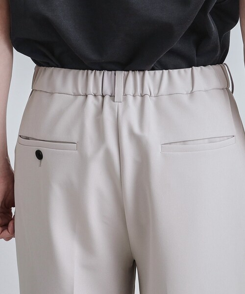 tk.TAKEO KIKUCHI（ティーケータケオキクチ）の「【セットアップ対応】360度ストレッチ ワイドストレートパンツ（その他パンツ・メンズ・ブルー/ブラック/ライトグレー・01/02/03）」の21枚目の写真