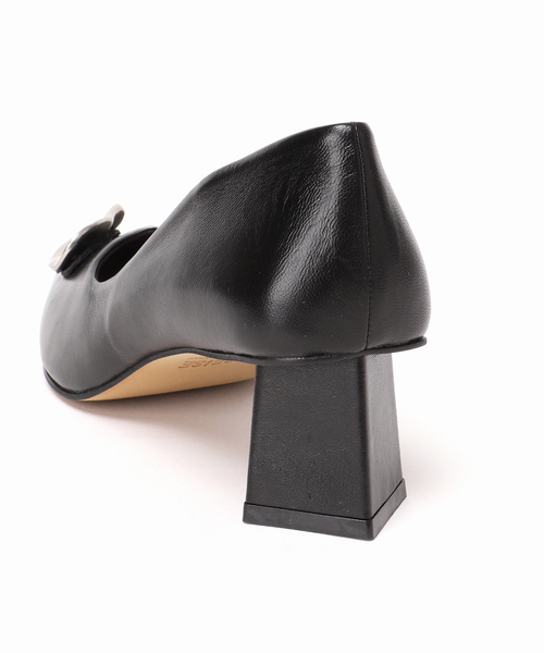 GRISE(グリーズ)の「《追加》GRISE5cmレザーARTYアシメカットパンプス(パンプス・レディース・シルバー/ブラック・23cm/22.5cm/22cm/25cm/24.5cm/24cm/23.5cm)」の11枚目の写真