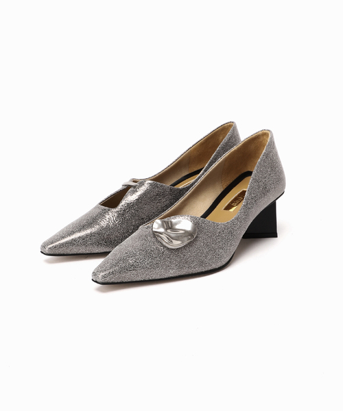 GRISE(グリーズ)の「《追加》GRISE5cmレザーARTYアシメカットパンプス(パンプス・レディース・シルバー/ブラック・23cm/22.5cm/22cm/25cm/24.5cm/24cm/23.5cm)」の19枚目の写真