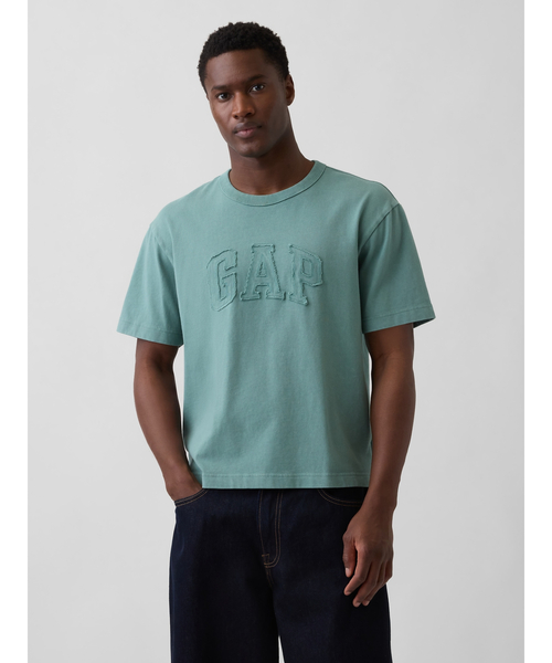 GAP(ギャップ)の「ヘビーウェイト リラックスフィット GAPロゴ クロップドTシャツ(Tシャツ/カットソー・メンズ・ホワイト/グリーン/ネイビー/ブラック/ブルー/ピンク・L/M/XS/S/XL)」の2枚目の写真