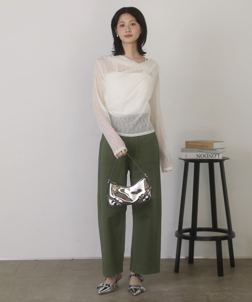 shetila（シェティラ）の「コットンツイルコクーンベイカーパンツ（チノパンツ・レディース・ベージュ/アイボリー/ブラック/カーキ・M）」の9枚目の写真