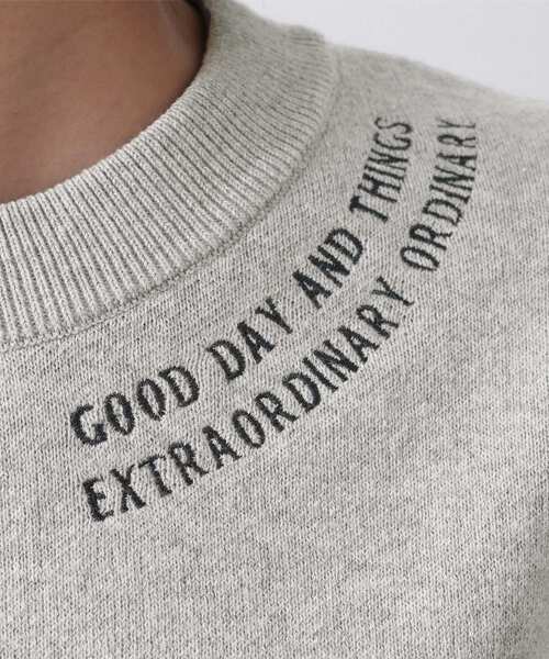 Dessin（デッサン）の「【ユニセックス/洗える】ロゴ刺繍入りコットンジャカード（ニット/セーター・レディース・グレー系4/グレー/ネイビー・02/01/00/05/04/03）」の7枚目の写真