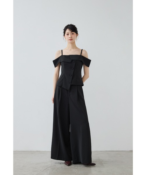 niana(ニアナ)の「オフショルペプラムトップスセットアップドレス 2点セット パンツドレス 結婚式 成人式 二次会 同窓会 セレモニー パーティードレス オケージョンドレス お呼ばれ(パンツドレス・レディース・チャコールグレー/ライトブラウン/ブラック・M/L)」の2枚目の写真