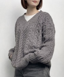 MAISON SELECT（メゾンセレクト）の「1B5-NK ケーブル編み ボリュームスリーブ ルーズ Vネック ニット（ニット/セーター）」