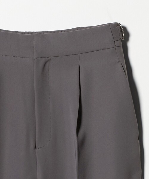 A DAY IN THE LIFE UNITED ARROWS（アデイインザライフユナイテッドアローズ）の「ダブルクロス タックワイドパンツ ‐ウォッシャブル‐＜A DAY IN THE LIFE＞（その他パンツ・レディース・ネイビー/ベージュ/ダークグレー・40/38/36）」の21枚目の写真