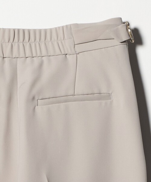 A DAY IN THE LIFE UNITED ARROWS（アデイインザライフユナイテッドアローズ）の「ダブルクロス タックワイドパンツ ‐ウォッシャブル‐＜A DAY IN THE LIFE＞（その他パンツ・レディース・ネイビー/ベージュ/ダークグレー・40/38/36）」の11枚目の写真