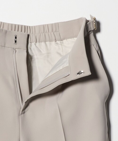 A DAY IN THE LIFE UNITED ARROWS（アデイインザライフユナイテッドアローズ）の「ダブルクロス タックワイドパンツ ‐ウォッシャブル‐＜A DAY IN THE LIFE＞（その他パンツ・レディース・ネイビー/ベージュ/ダークグレー・40/38/36）」の10枚目の写真