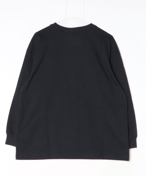 NIKE（ナイキ）の「ナイキ NIKE ナイキ  NSW クラシック OS L/S Tシャツ（Tシャツ/カットソー・レディース・ブラック/ホワイト・M/L）」の3枚目の写真