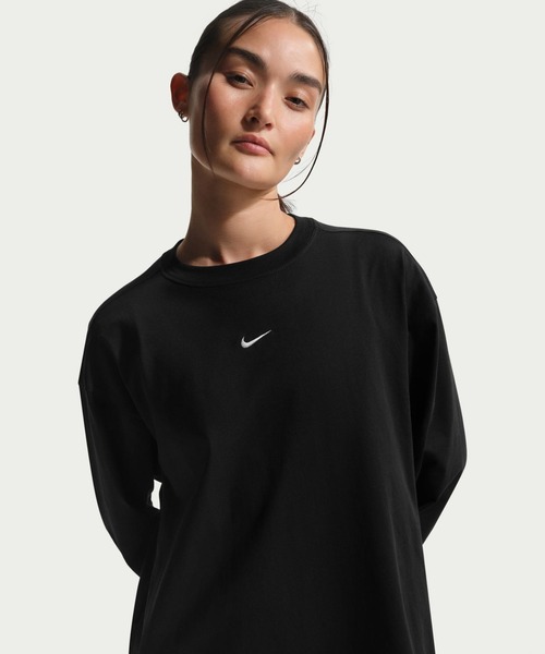 NIKE（ナイキ）の「ナイキ NIKE ナイキ  NSW クラシック OS L/S Tシャツ（Tシャツ/カットソー・レディース・ブラック/ホワイト・M/L）」の9枚目の写真