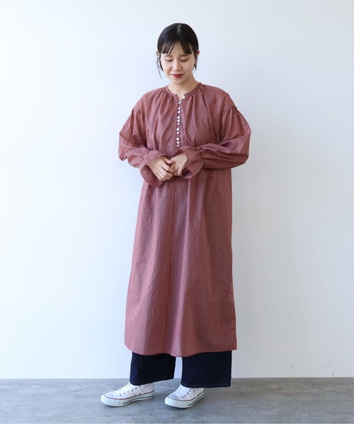 yuni(ユニ )の「Cotton Polyester stripe gather sleeves ワンピース(ワンピース・レディース・アイボリー/ブラウン/ピンク・FREE)」の18枚目の写真