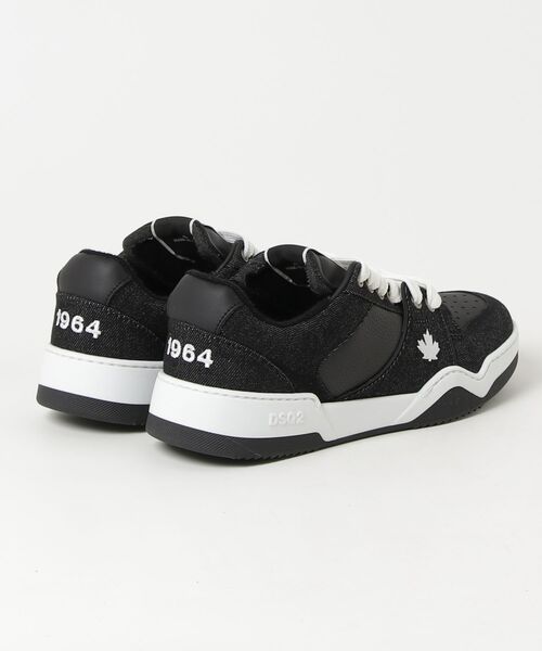 DSQUARED2（ディースクエアード）の「Spiker Sneakers/0242（スニーカー・メンズ・ブラック・42/41/43/40）」の2枚目の写真