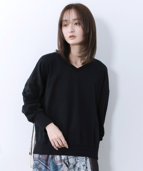 ScoLar（スカラー）の「561208：星座×ステンドグラス柄プリーツ切替プルオーバー（ワンピース・レディース・ブラック/ベージュ/ネイビー・M）」の5枚目の写真