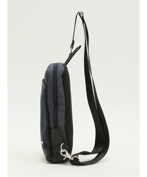 TAKA-Q（タカキュー）の「【斜め掛け】タカキュー ブロックチェック ボディバッグ（ボディバッグ/ウエストポーチ・メンズ・ブラック/ネイビー・FREE）」の17枚目の写真