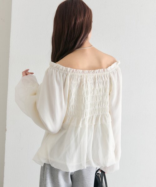 mystic（ミスティック）の「【軽い着心地◎】ドットフラワーバルーンブラウス（シャツ/ブラウス・レディース・オフホワイト/ホワイト/ブラック・FREE）」の12枚目の写真